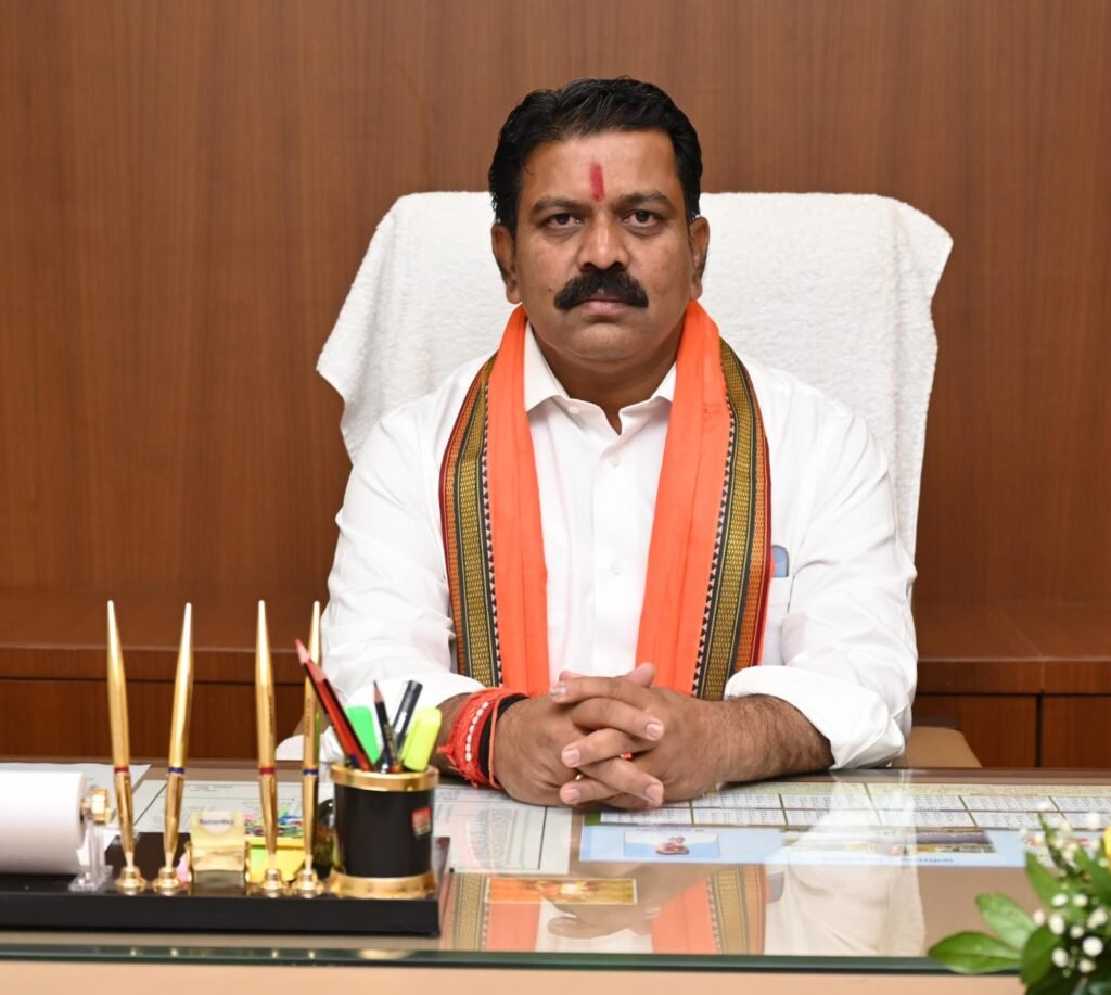 डिप्टी सीएम विजय शर्मा ने अभ्यर्थियों से वीडियो कांफ्रेंस के माध्यम से की बातचीत..सब इंस्पेक्टर भर्ती का रिजल्ट जल्द जारी करने का दिया आश्वासन