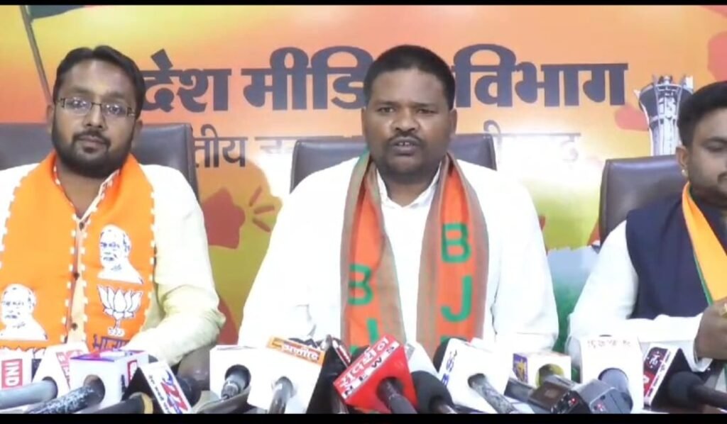 भाजपा का सदस्यता महाअभियान 2 सितंबर से भाजयुमो बनाएगा 07 लाख युवाओं को भाजपा का सदस्य
