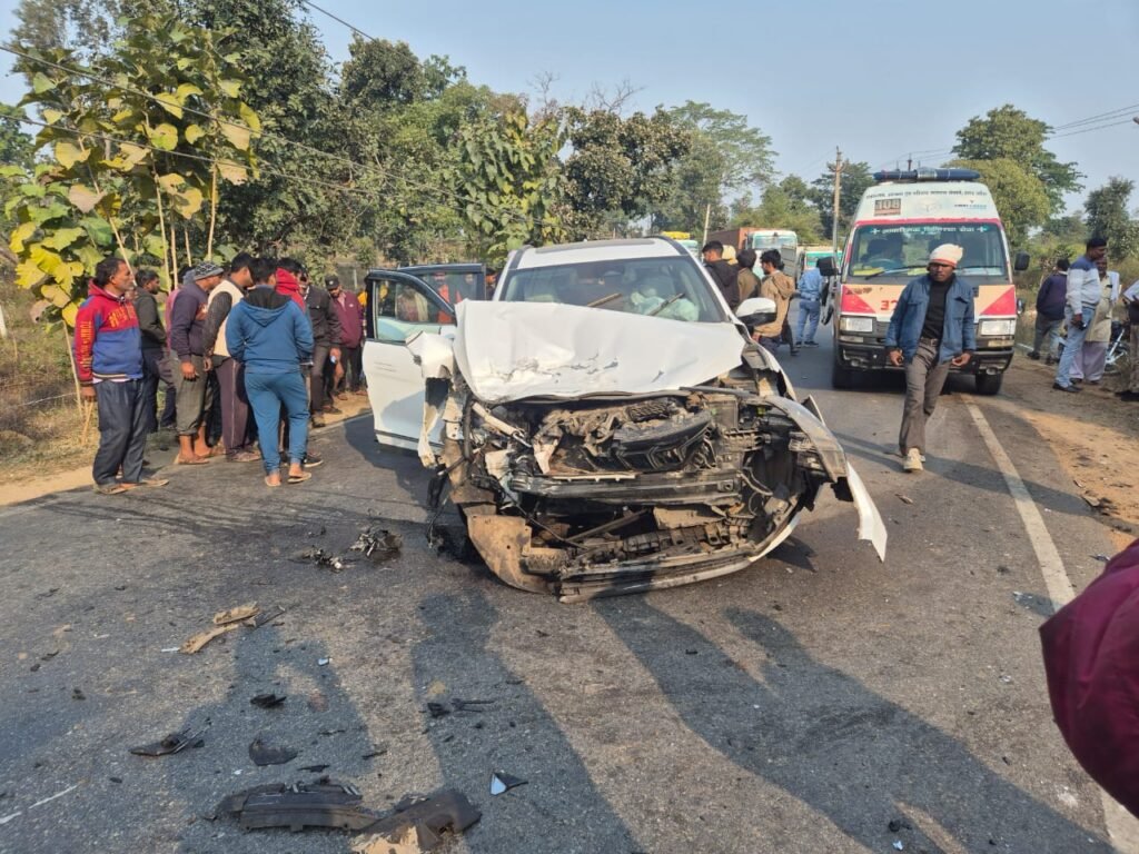 कांग्रेस विधायक की कार दुर्घटनाग्रस्त,बाल बाल बचे…