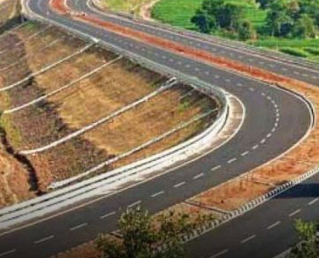 भारतमाला घोटाला… 40 करोड़ रुपये की गड़बड़ी में पटवारी शामिल।सरकारी ज़मीन को गलत तरीके से प्राइवेट ज़मीन बताया